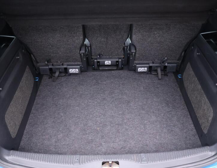 Škoda Roomster 10
