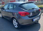 Opel Astra 4