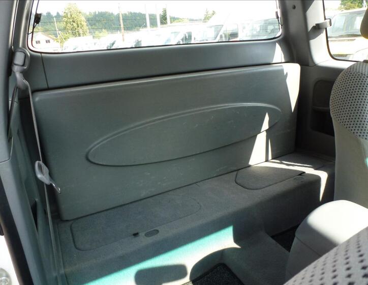 Toyota Hilux 28