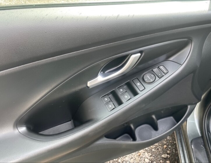 Hyundai i30 11