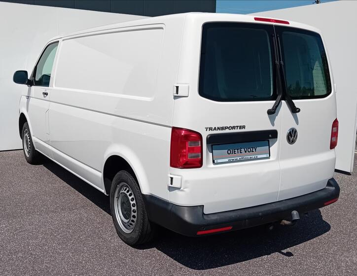 Volkswagen Transporter 9