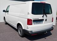 Volkswagen Transporter 9