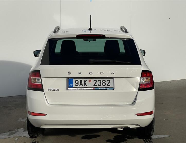 Škoda Fabia 21