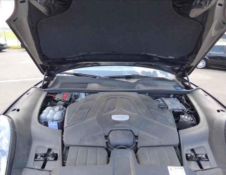 Porsche Cayenne 74