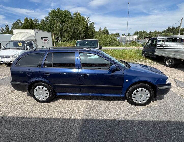 Škoda Octavia 25