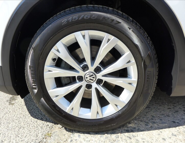 Volkswagen Tiguan 10
