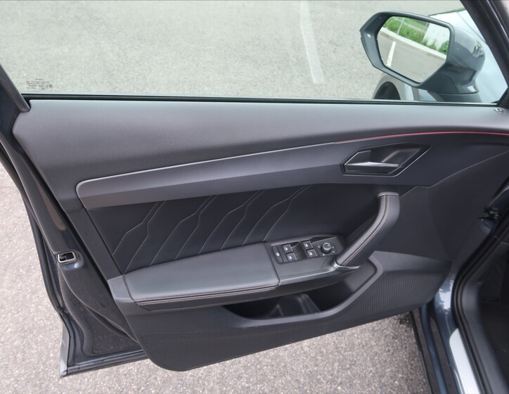 Cupra Formentor 16