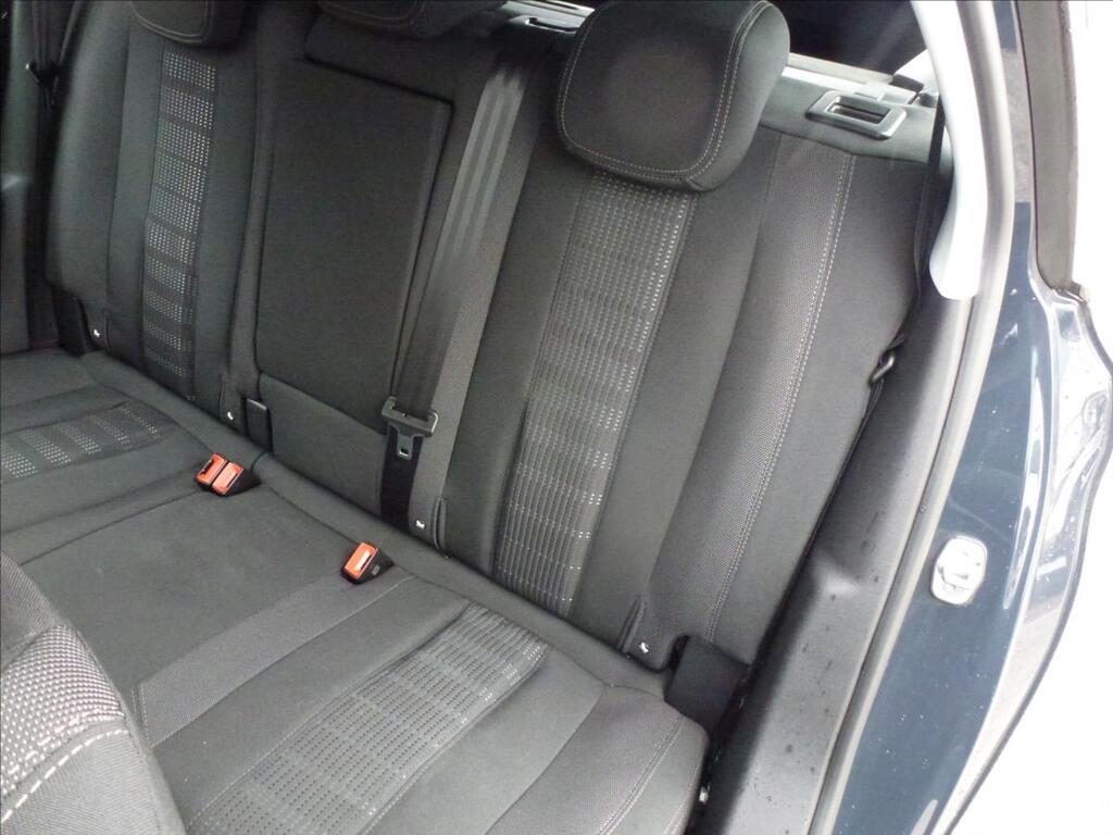 Peugeot 308 17