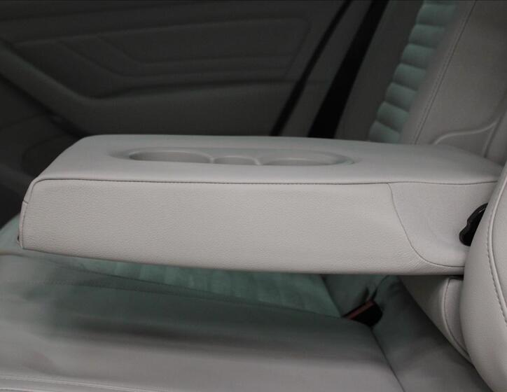 Volkswagen Passat 33