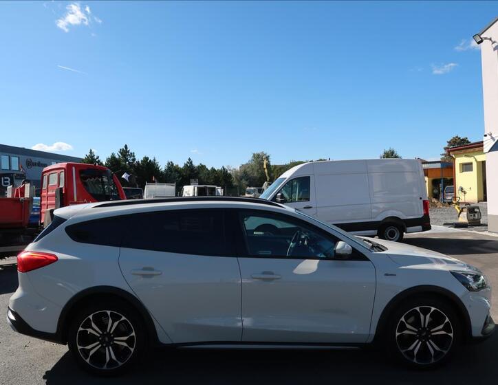 Ford Focus 5