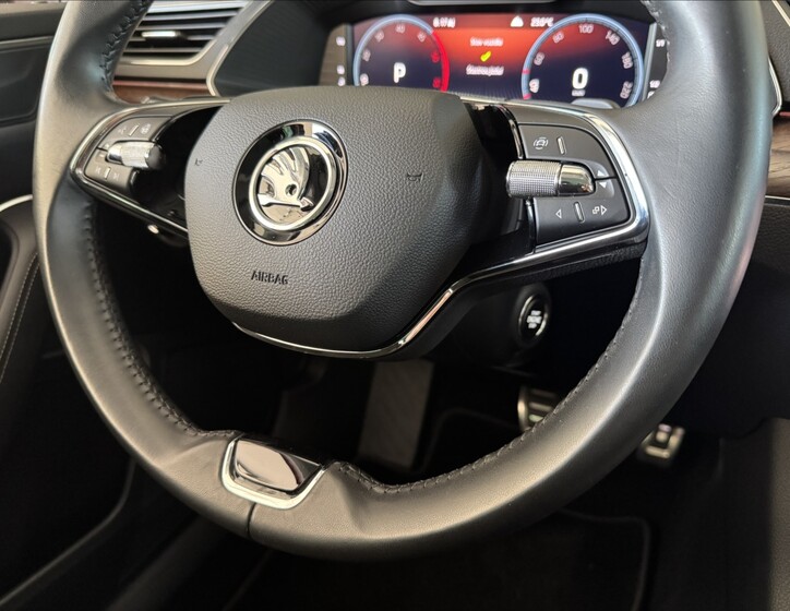 Škoda Superb 48