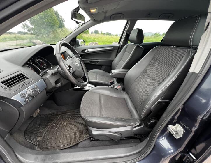 Opel Astra 19