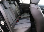 Peugeot 208 30