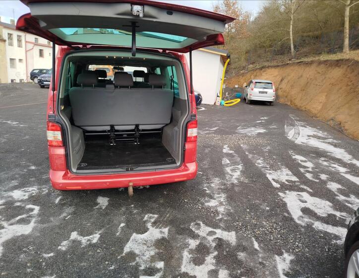 Volkswagen Caravelle 15