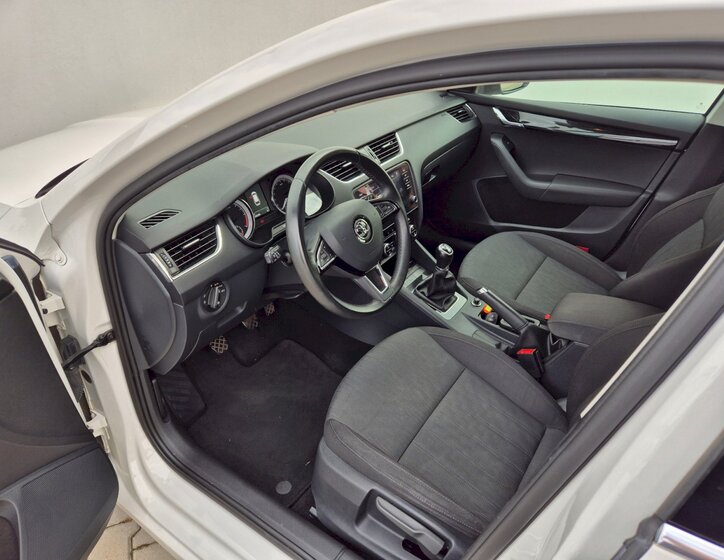 Škoda Octavia 13