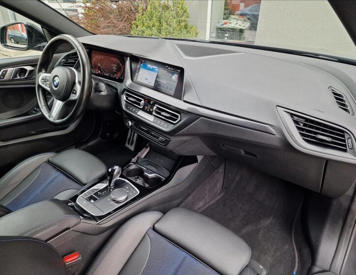 BMW Řada 2 13