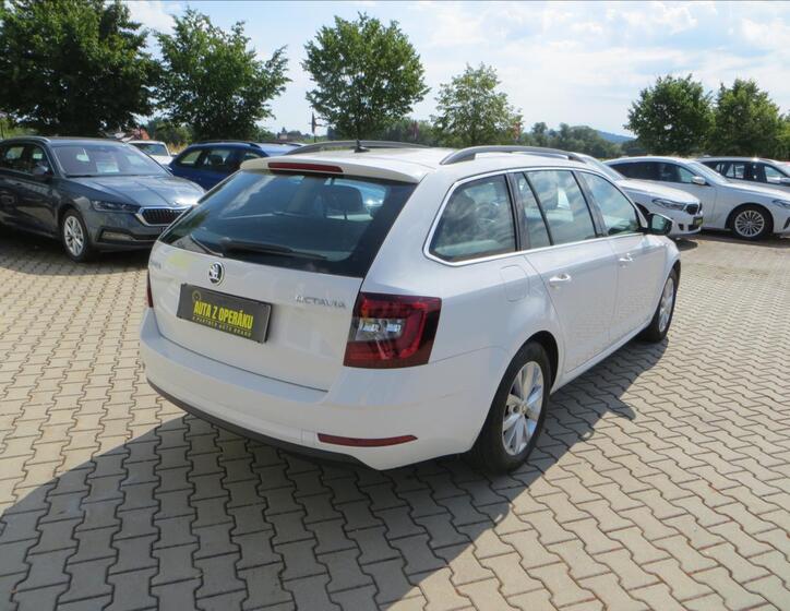 Škoda Octavia 8