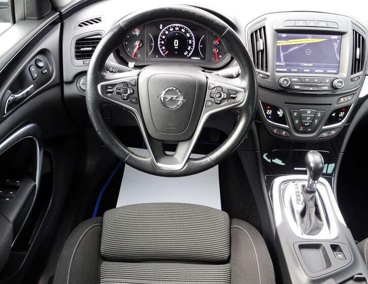 Opel Insignia 7