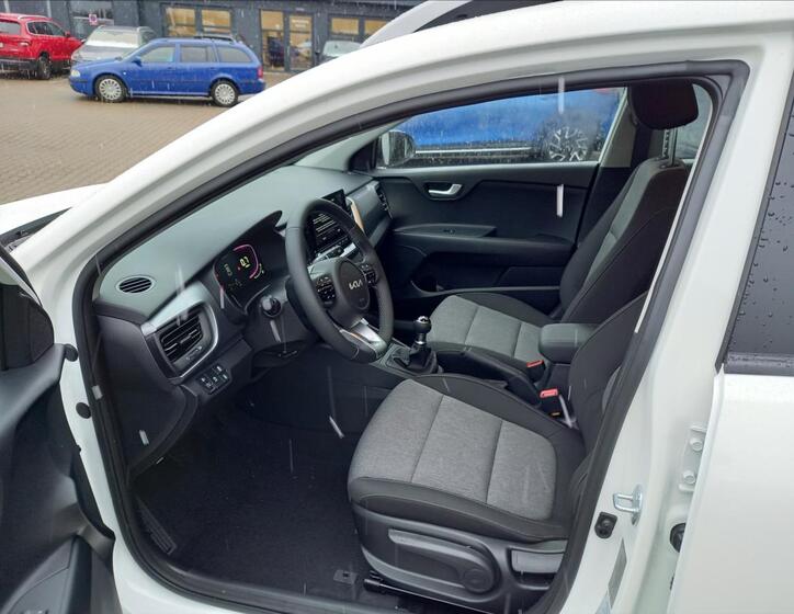 KIA Stonic 8