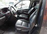 Renault Trafic 12