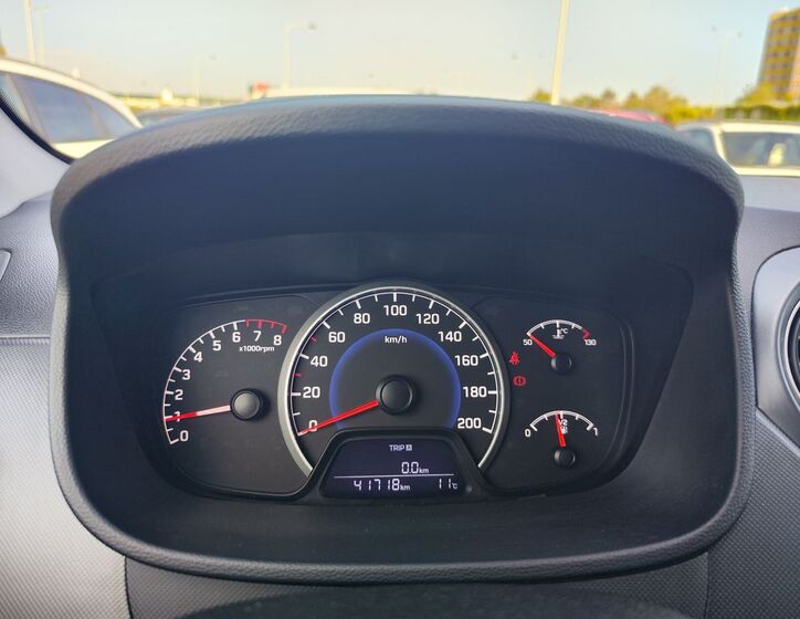 Hyundai i10 14