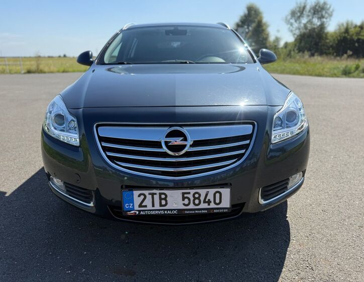Opel Insignia 8