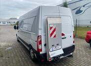Nissan Interstar 7