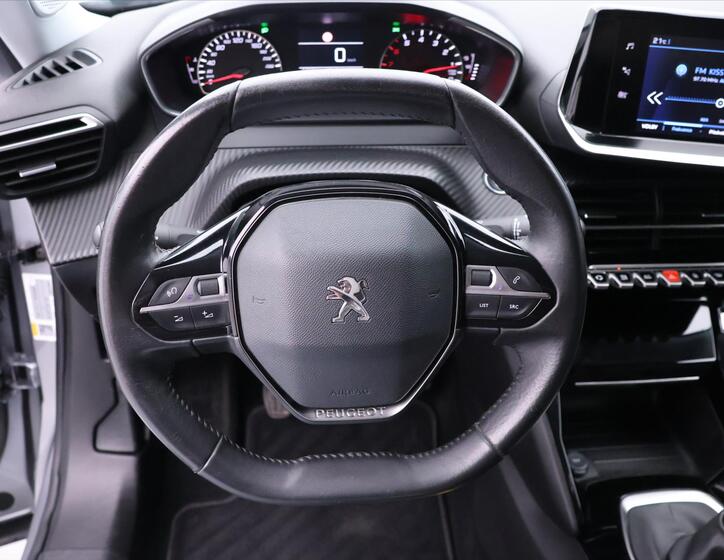 Peugeot 2008 19