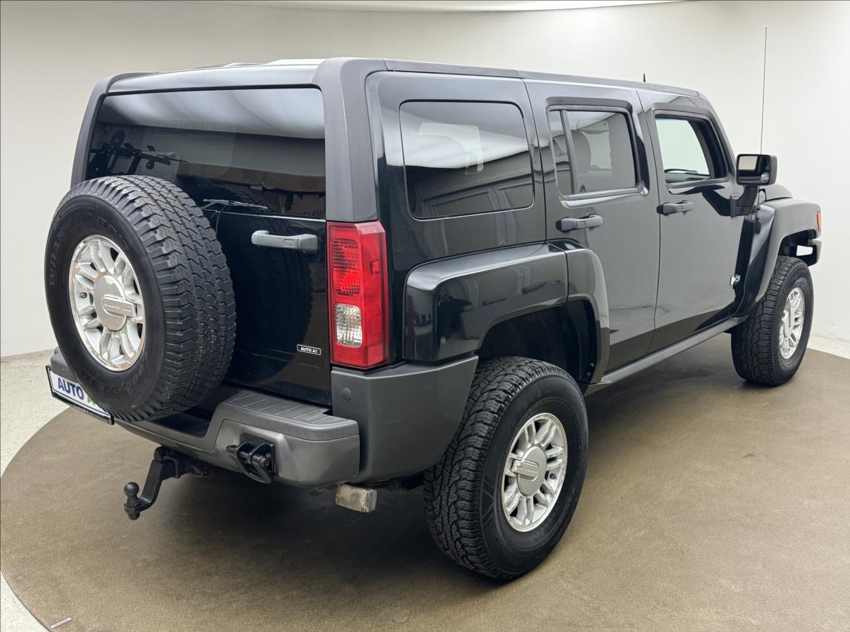 Hummer H3