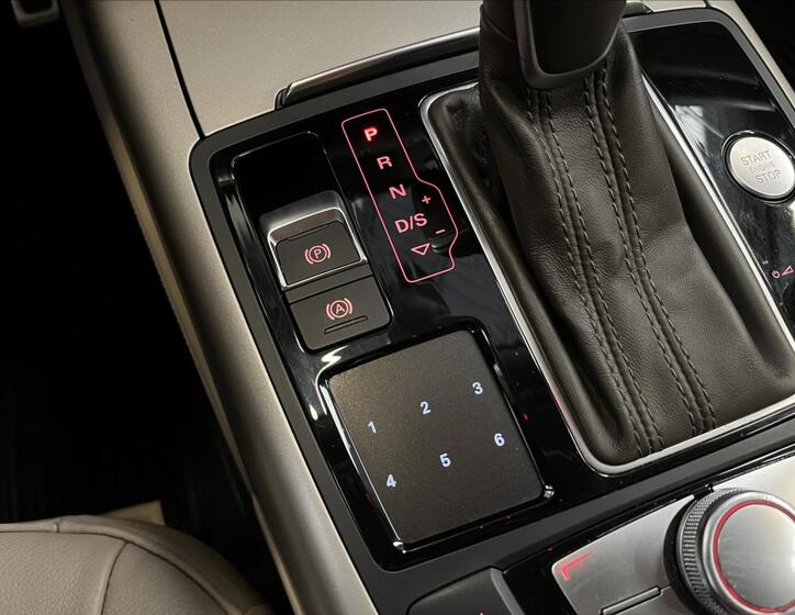 Audi A6 17