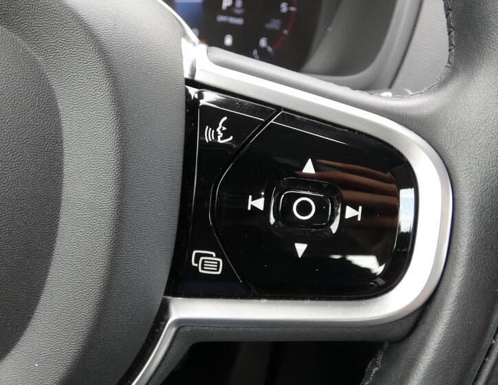 Volvo XC90 12