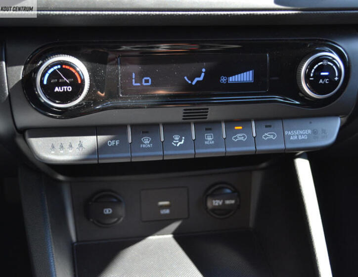 Hyundai Kona 25