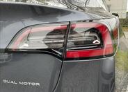 Tesla Model 3 39