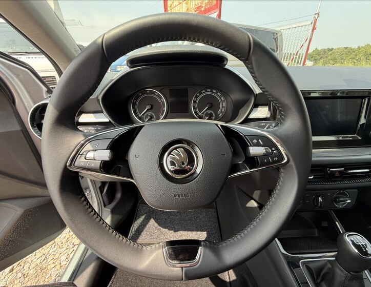 Škoda Fabia 12