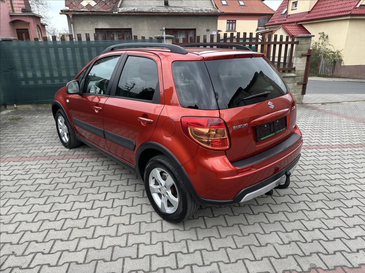 Suzuki SX4
