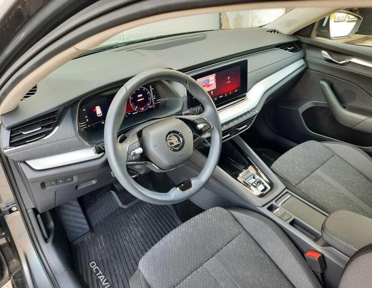 Škoda Octavia 13