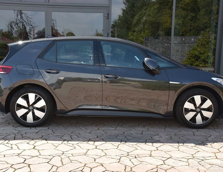 Volkswagen ID.3 7