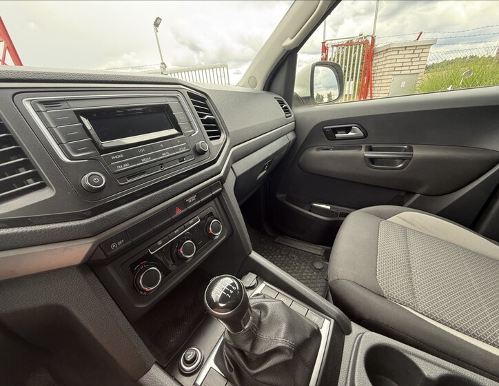 Volkswagen Amarok 11