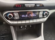 Hyundai i30 21