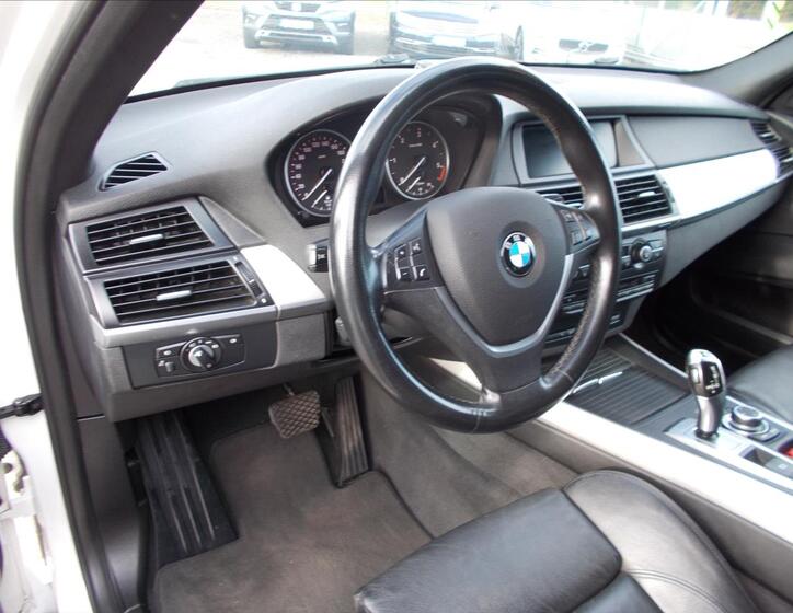 BMW X5 25