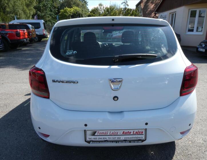 Dacia Sandero 8