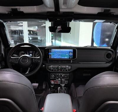 Jeep Wrangler 21
