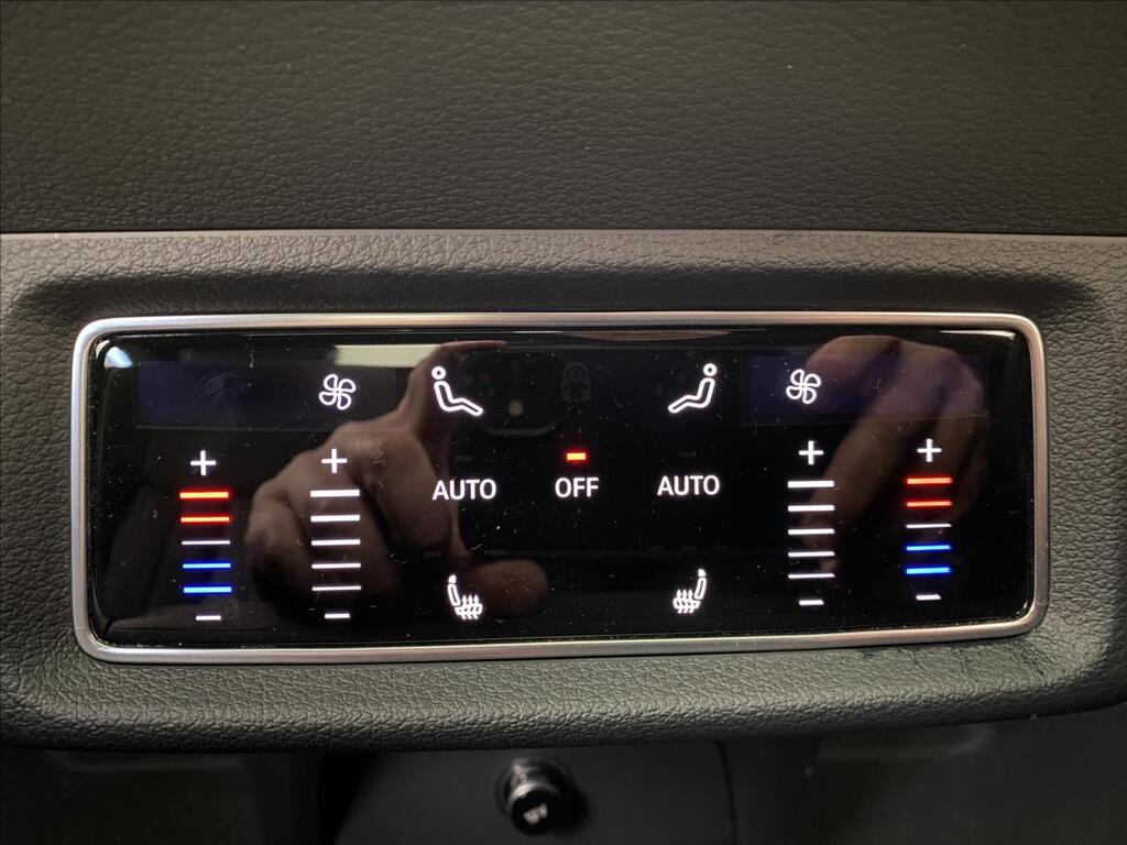 Audi e-tron 19