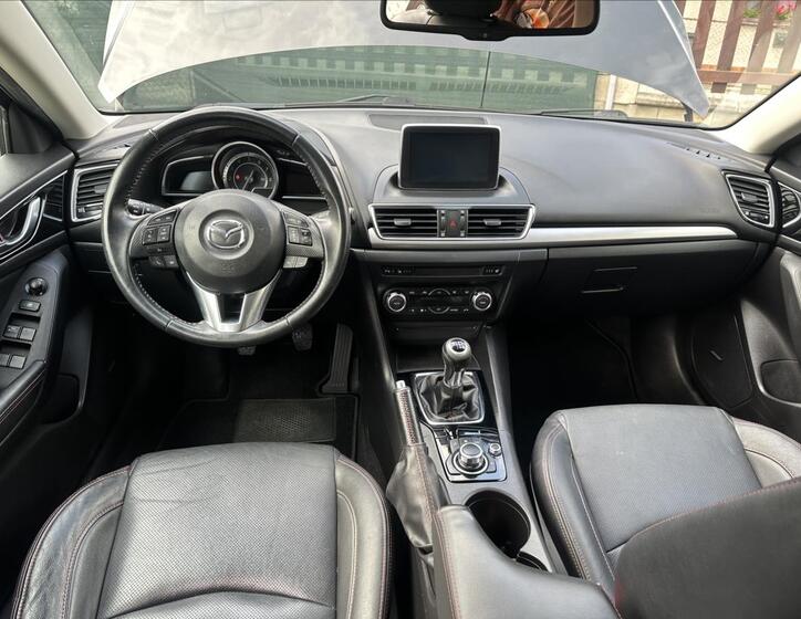 Mazda 3 14