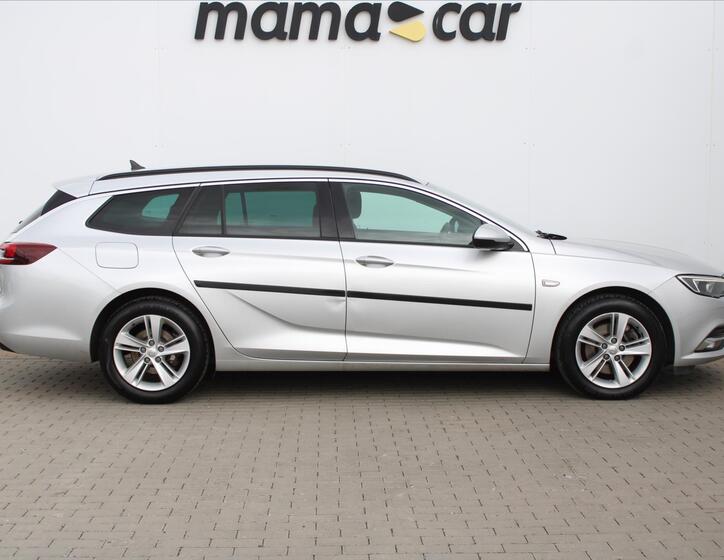 Opel Insignia 8
