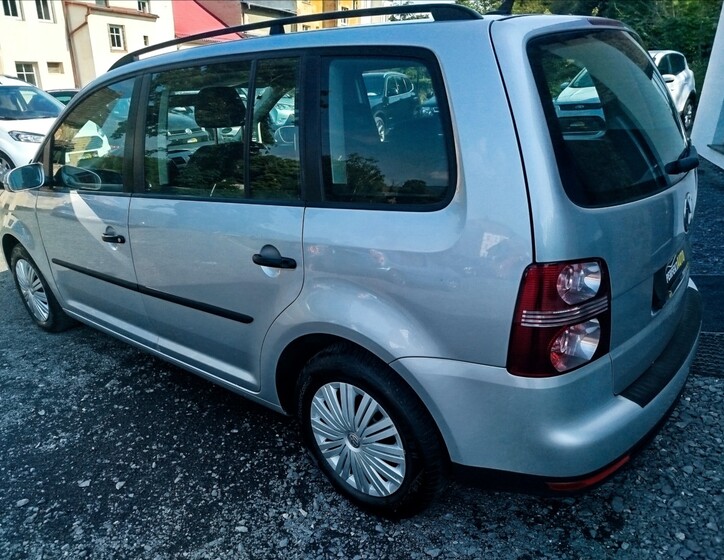Volkswagen Touran 3