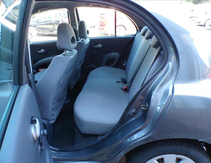 Nissan Micra 16