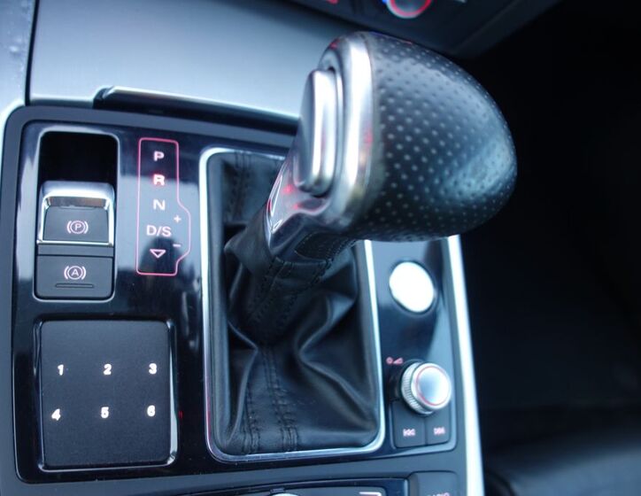 Audi A6 27