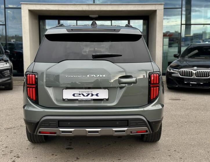 SsangYong Torres 7
