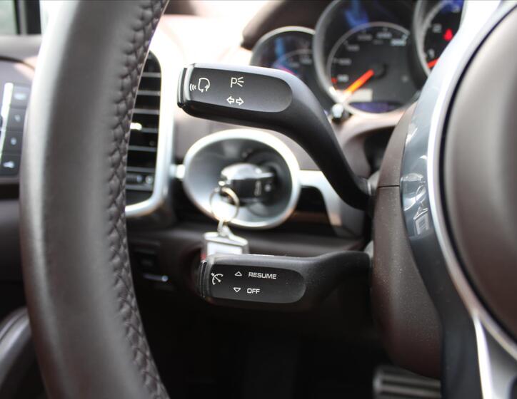 Porsche Cayenne 17